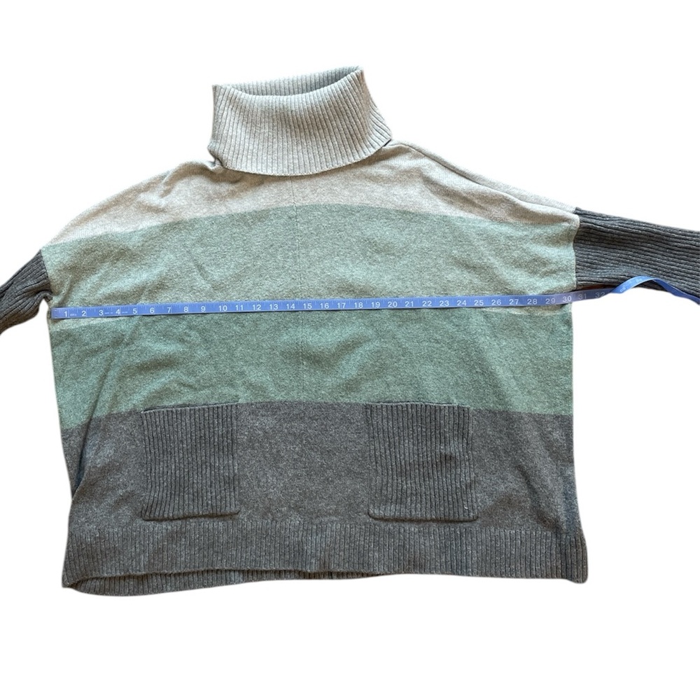 Loft Sweater - Picture 6 of 6